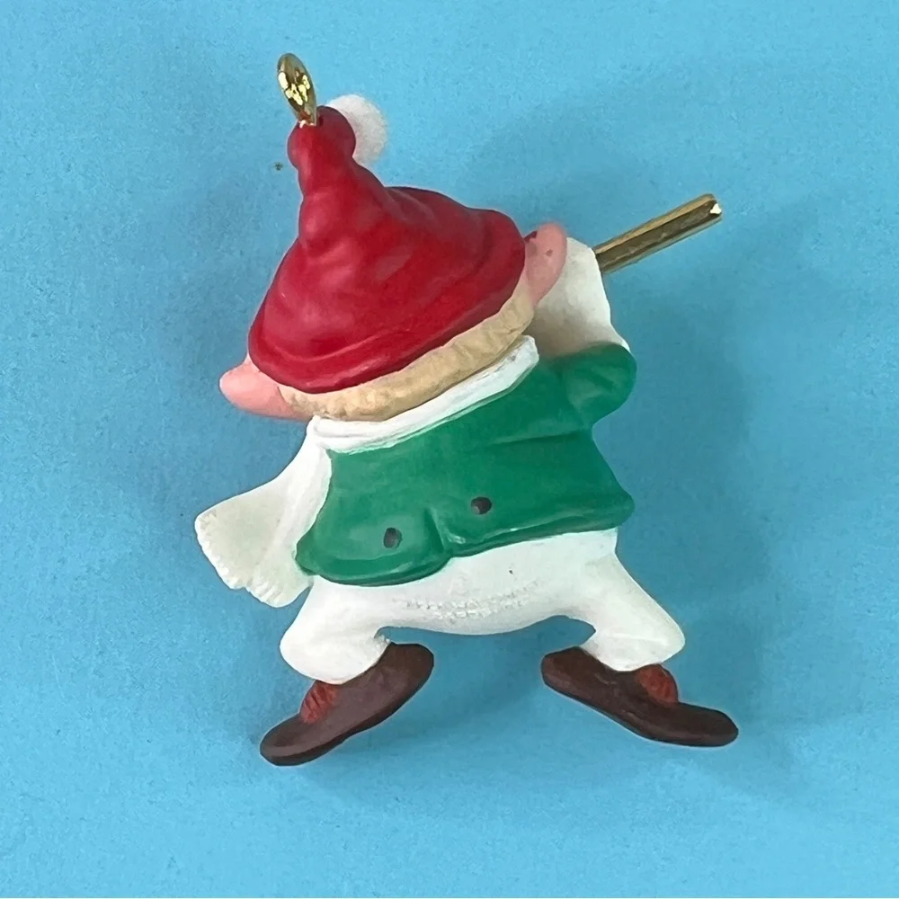 Hallmark Keepsake Ornament Hark! Its Herald Handcrafted & Dated 1991 QX437-9